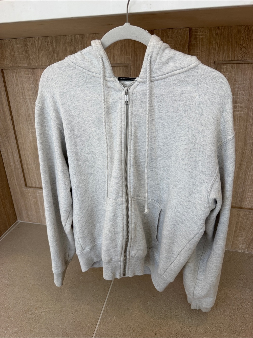 Brandy Melville Light Gray Zip-Up Hooded Sweater